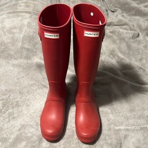NWOT Red Hunter Rain Boots
